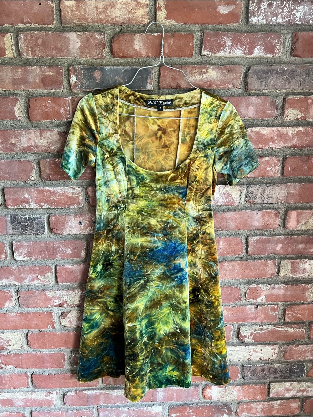 Betsey Johnson Vintage Green Multi Tie-Dye Scoop Neck Fit & Flare Dress